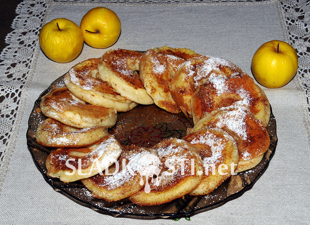 Jablečné kroužky ze špaldové mouky