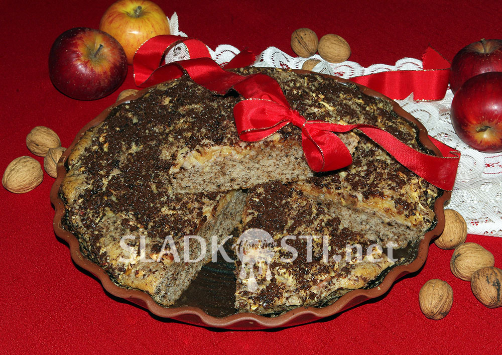 Jablečný koláč s ořechy a čokoládou