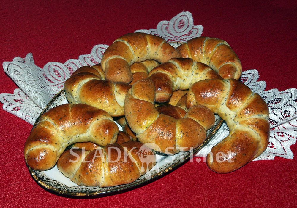 Makové loupáčky s medem