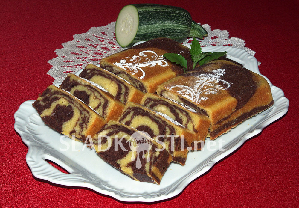 Mramorový cuketový chlebíček