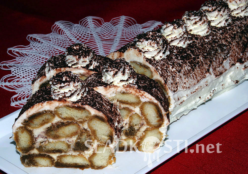 Nepečená Tiramisu roláda s mascarpone a šlehačkou