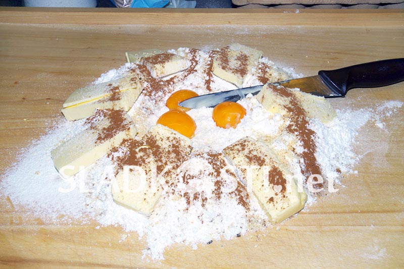 Ořechové oválky s nutellovým krémem