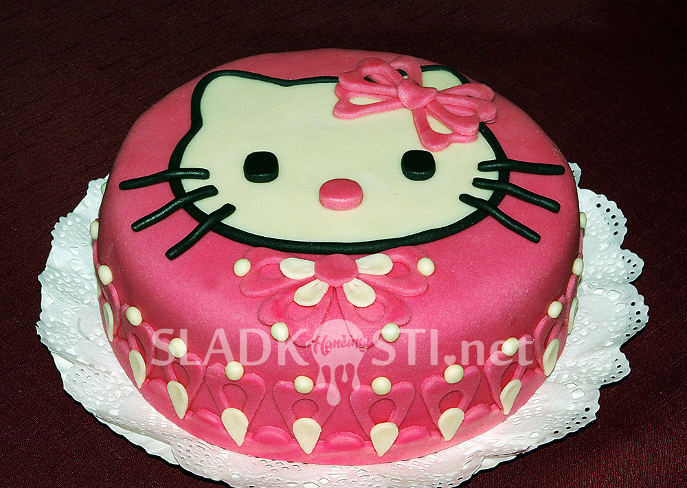 Ořechový dort Hello Kitty
