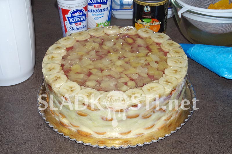 Ovocný dort s vanilkovým krémem