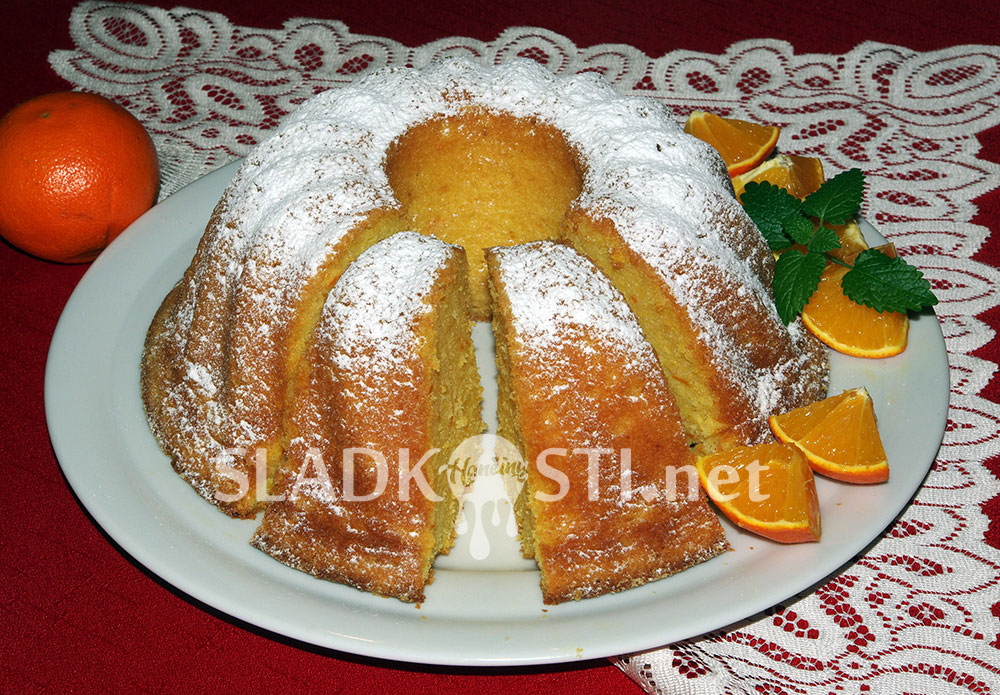 Pomerančová bábovka s jogurtem