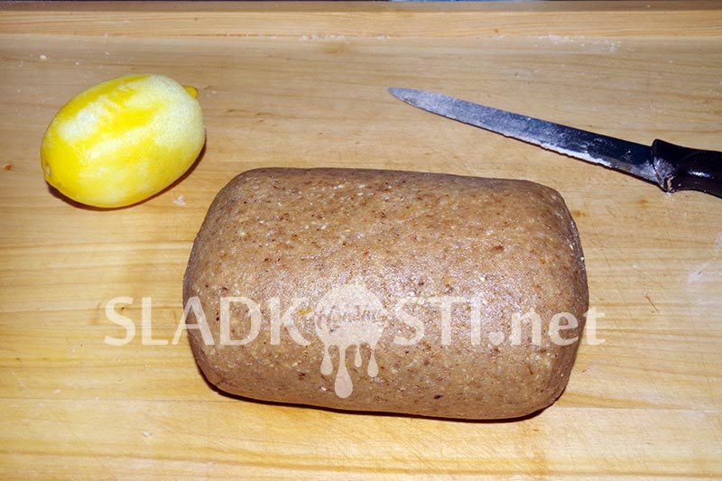 Tyčinky z vlašských a kešu ořechů