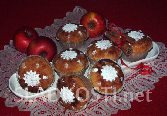 Tvarohové muffiny s jablky a skořicí