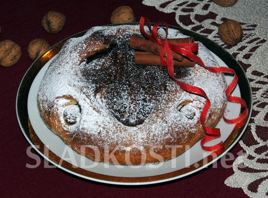 Plněný medový bochánek